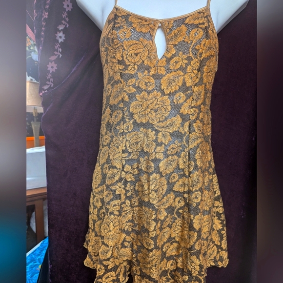 Vintage thick lace slip dress/ lingerie - Picture 1 of 5